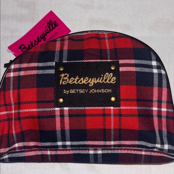 Betsey Johnson Red and Black Plaid Bag
Cosmetics or Chargers or Anything Bag - Picture 1 of 8